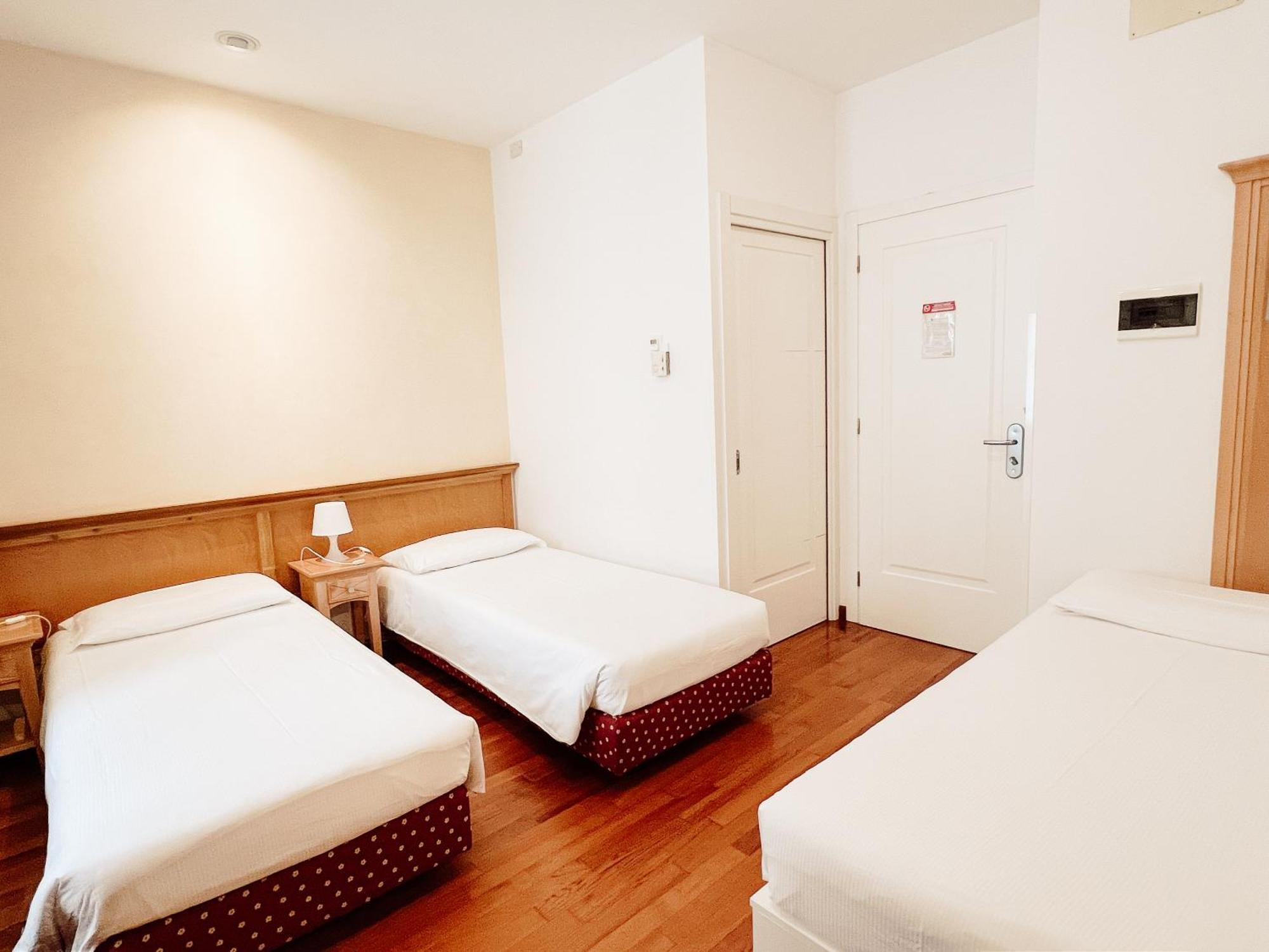 Gorizia Inn ภายนอก รูปภาพ