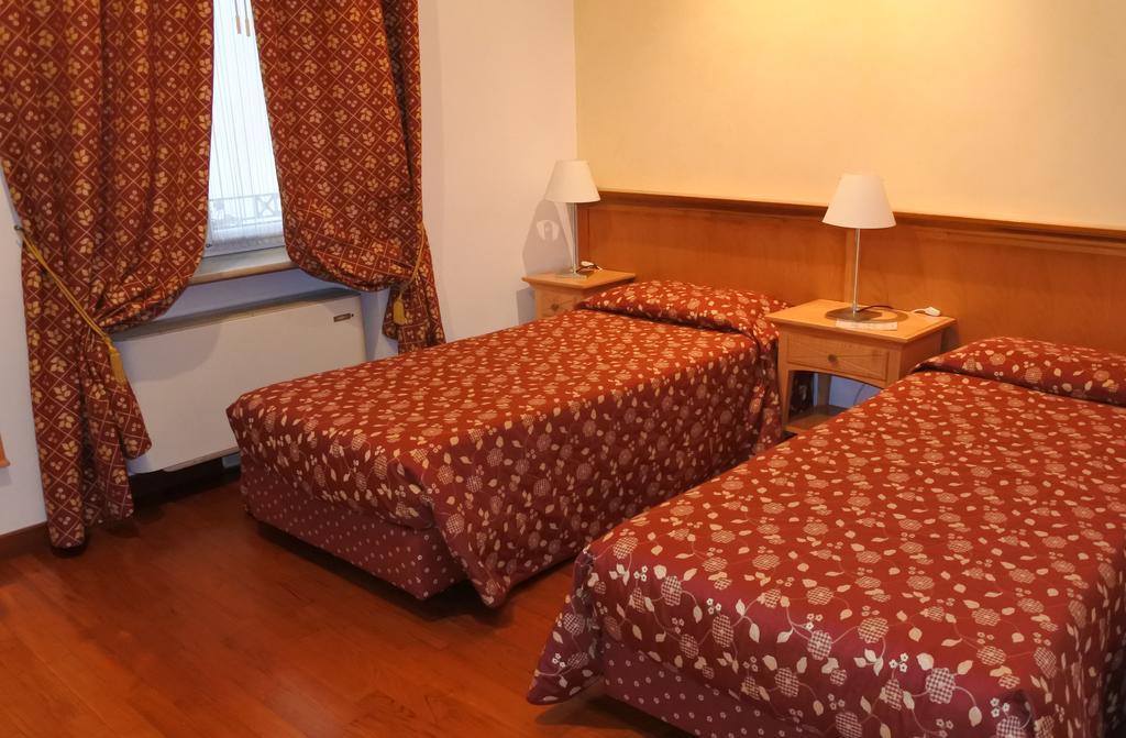 Gorizia Inn ภายนอก รูปภาพ